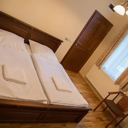 Althaus Vendeghaz Gæstehus Nemetker