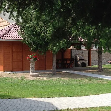 Gæstehus Althaus Vendeghaz Nemetker