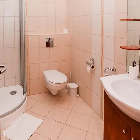 Althaus Vendeghaz Nemetker